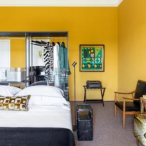3* Hotell 4f Boutique