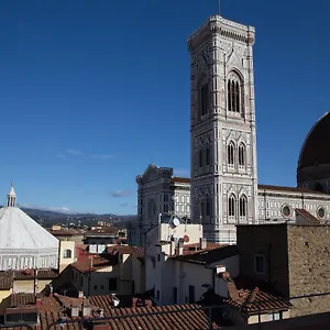 2* Otel Medici