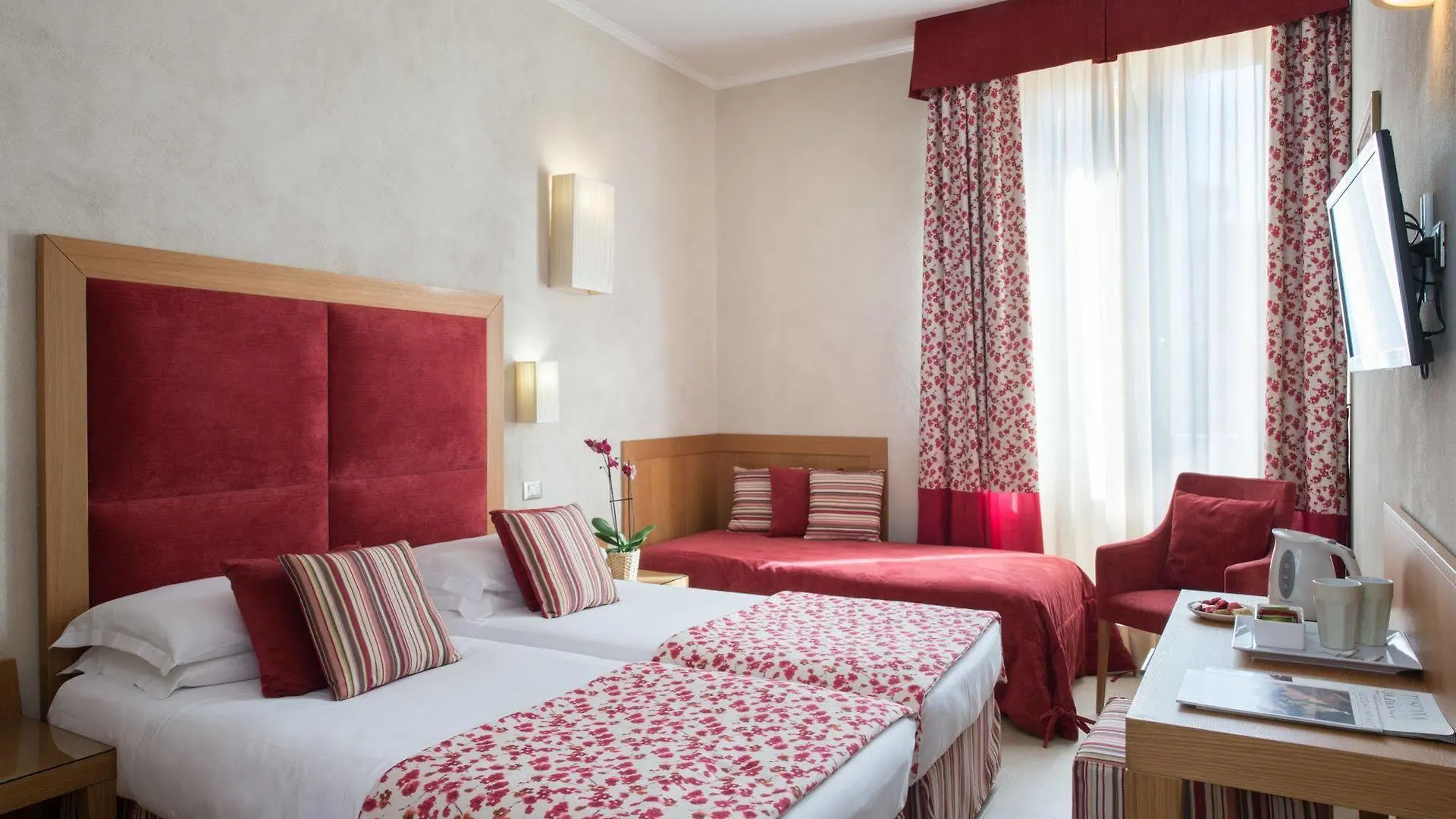 Hotel Perseo Florence 3*,
